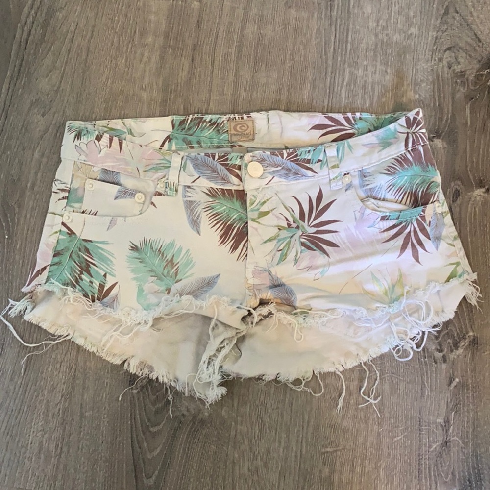 Rip curl Jean Shorts SIZE 3